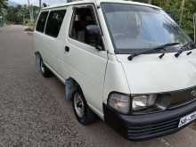 Toyota Lotto CR27 1992 Van