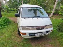 Toyota Lotto CR27 1998 Van