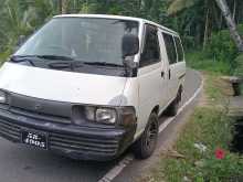 Toyota Lotto CR27 1992 Van