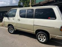 Toyota Lotto CR27 1994 Van