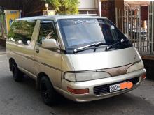 Toyota Lotto CR27 1995 Van