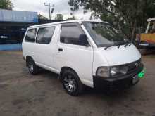Toyota Lotto CR27 1993 Van