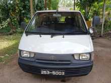 Toyota Lotto CR27 1995 Van