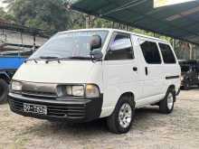 Toyota CR27 Lotto 1993 Van