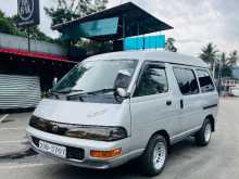 Toyota Lotto CR27 1992 Van