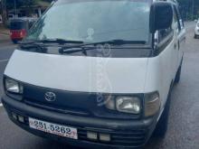 Toyota Lotto CR27 1997 Van