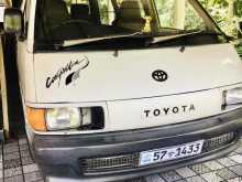 Toyota CR27V 1990 Van