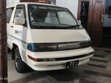 Toyota CR36 1991 Van