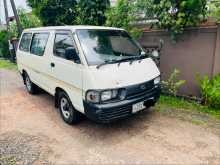 Toyota CR36 1993 Van