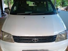 Toyota CR41 2000 Van