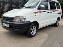 Toyota CR41 2002 Van