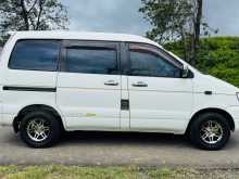 https://riyasewana.com/uploads/toyota-cr41-noah-2003-1312060812323.jpg