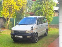 Toyota Noah CR41 2003 Van