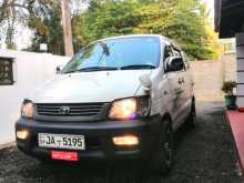 Toyota CR42 2000 Van
