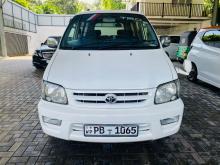 Toyota CR42 2001 Van