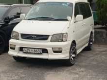 Toyota CR42 1999 Van