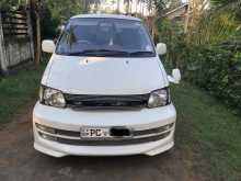 Toyota Cr42 2005 Van