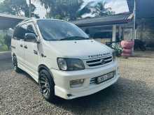 Toyota Cr42 2000 Van