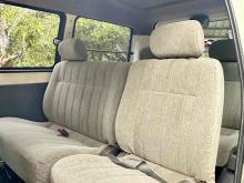 https://riyasewana.com/uploads/toyota-cr42-619044224592.jpg