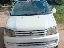 Toyota Cr51 2002 Van