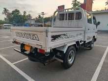 https://riyasewana.com/uploads/toyota-crew-cab-102138234182.jpg