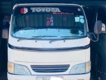 Toyota CrewCab 2005 Crew Cab