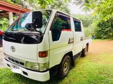 Toyota CrewCab 1995 Crew Cab