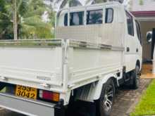 https://riyasewana.com/uploads/toyota-crew-cab-1999-308290212252.jpg