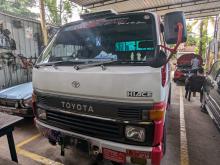 Toyota Hiace 1994 Crew Cab