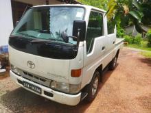 Toyota CrewCab 1993 Crew Cab