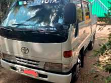 Toyota CrewCab 2005 Crew Cab