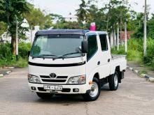 Toyota CrewCab 2016 Crew Cab