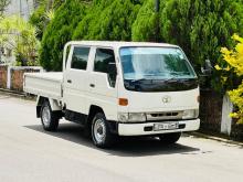 Toyota CrewCab 2001 Crew Cab