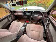 https://riyasewana.com/uploads/toyota-crown-1995-122030812903.jpg