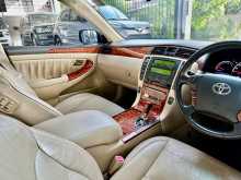 https://riyasewana.com/uploads/toyota-crown-2007-1211060012103.jpg
