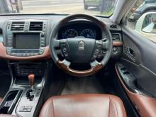 https://riyasewana.com/uploads/toyota-crown-39523117515.jpg