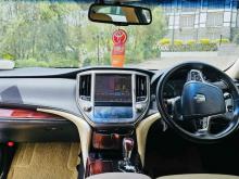 https://riyasewana.com/uploads/toyota-crown-814101624891.jpg