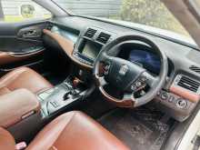 https://riyasewana.com/uploads/toyota-crown-hybrid-209394622983.jpg