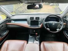 https://riyasewana.com/uploads/toyota-crown-hybrid-209403524333.jpg