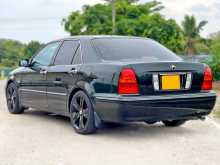 Toyota Crown Verossa Mark 2002 Car