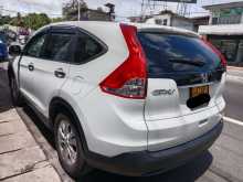 https://riyasewana.com/uploads/toyota-crv-141219274783.jpg
