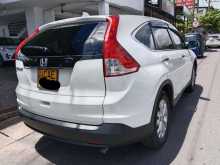 https://riyasewana.com/uploads/toyota-crv-141219274792.jpg