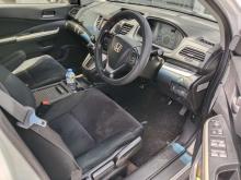 https://riyasewana.com/uploads/toyota-crv-141219516994.jpg