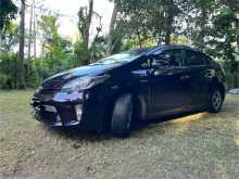 Toyota PRIUS S LED 2014 Car