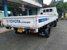 https://riyasewana.com/uploads/toyota-dayana-14-5ft-2000-1711345312283.jpg