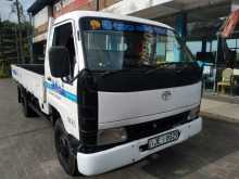 Toyota Dyna 14 5ft 2000 Lorry