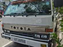 Toyota Dyna 1981 Lorry