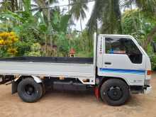 https://riyasewana.com/uploads/toyota-dayana-151208464613.jpg