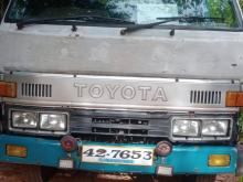 Toyota Dyna 1987 Lorry