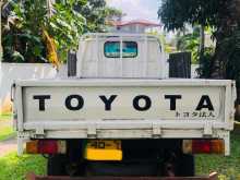 https://riyasewana.com/uploads/toyota-dayana-1985-2319553012143.jpg